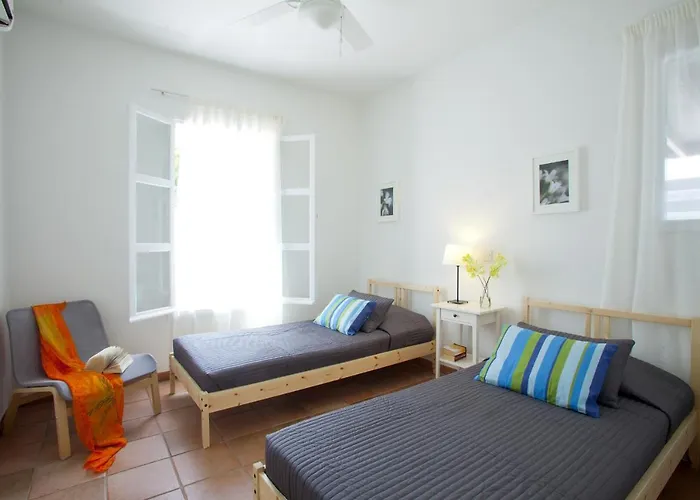 Vila Ayios Elias Pearl *