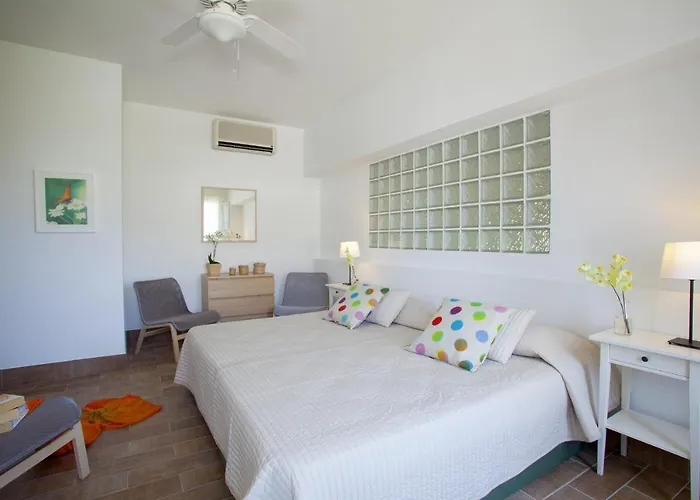 Ayios Elias Pearl Vilă *